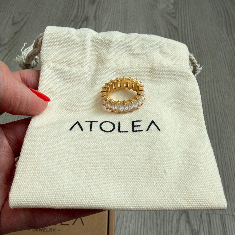 Atolea Waterproof Eternity Ring (size 5) 💎✨